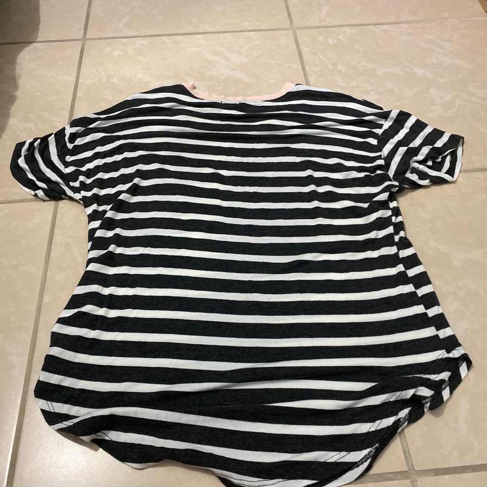 Women’s t shirt